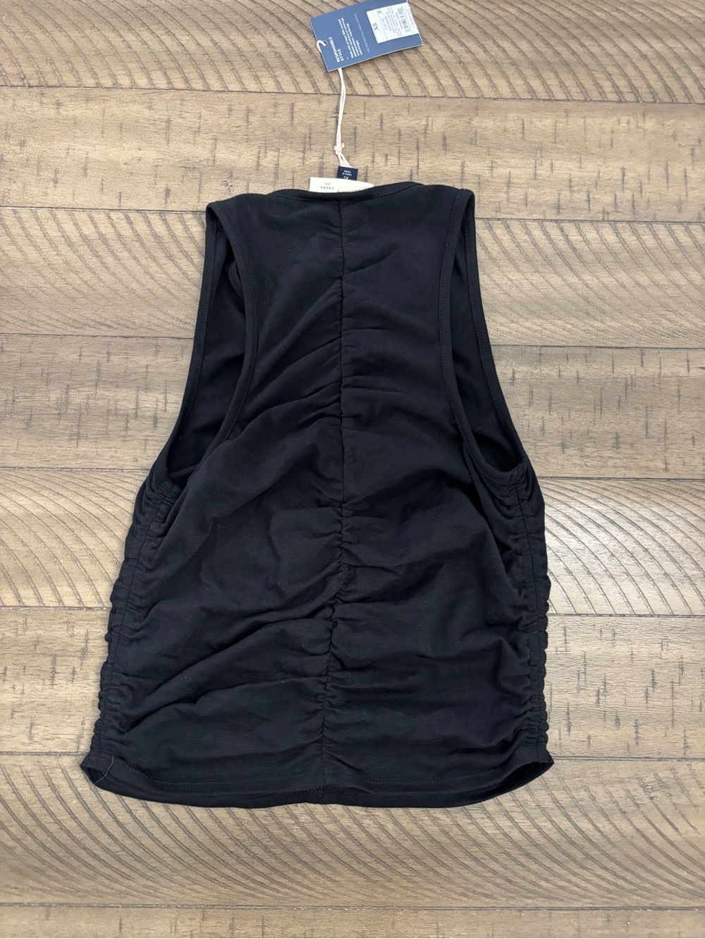 Universal Thread Black Ruched Tank Top - Picture 4 of 4